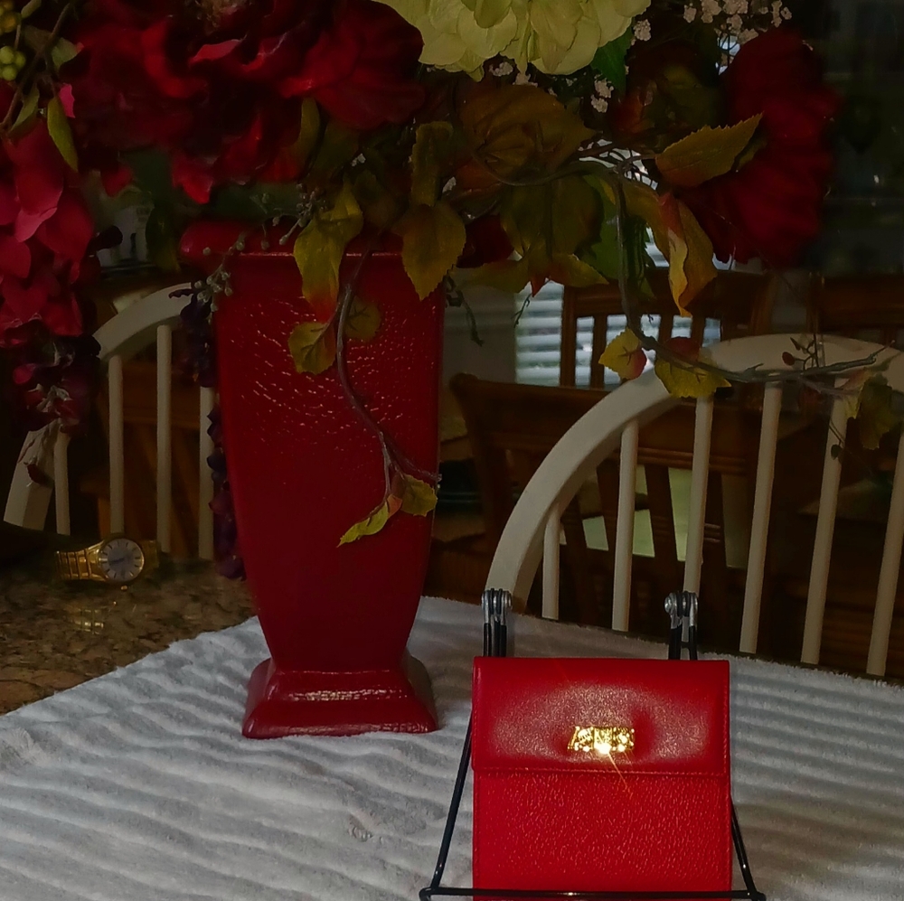 Nina Ricci Red Wallet with snap closure